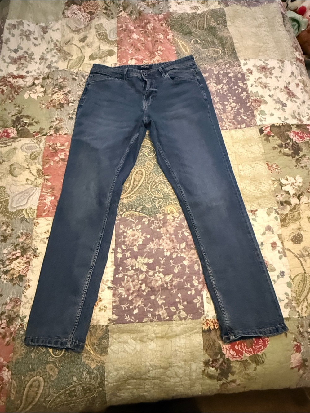 Kenneth Cole Men's Navy Straight Jeans